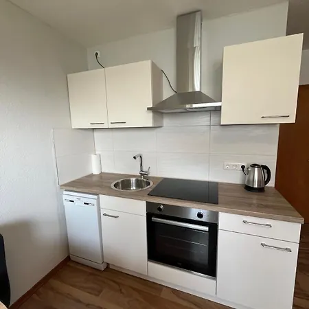 Bielefeld-brake - Naehe Bahnhof -parken Im Hof Apartment *