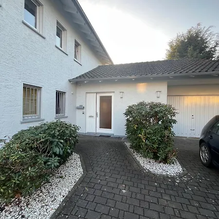Bielefeld-brake - Naehe Bahnhof -parken Im Hof Apartment Bielefeld